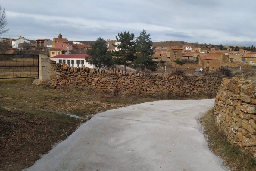 El Ayuntamiento de La Iglesuela del Cid repara el Camino de las Majadillas