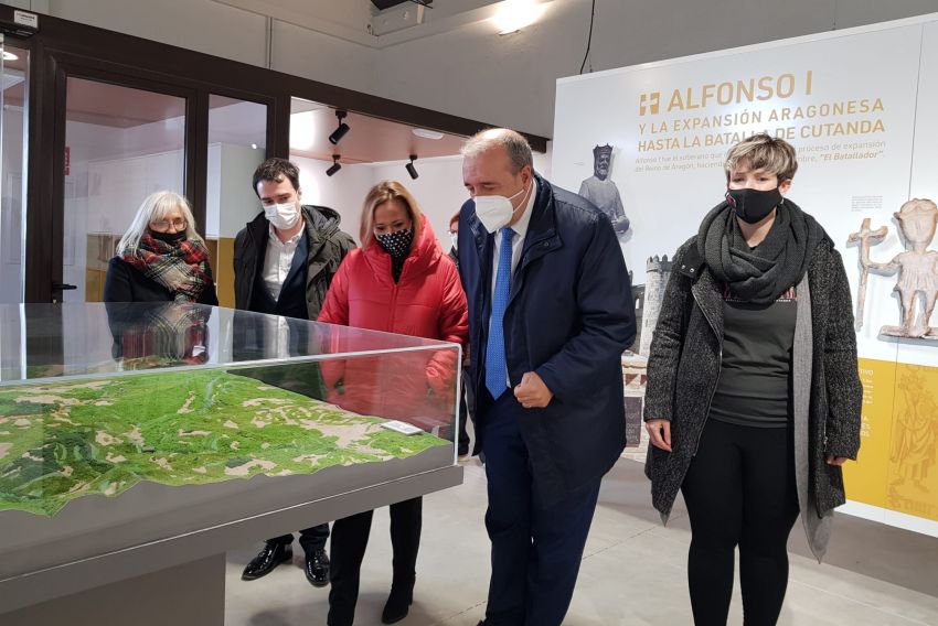 Mayte Pérez inaugura el centro de interpretación de la Batalla de Cutanda y destaca el valor de la historia