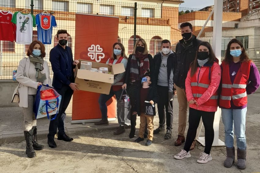 El PP de Teruel y Nuevas Generaciones colaboran en la campaña 