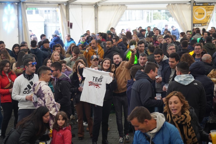 La ciudad de Teruel festeja San Jorge con  la mirada puesta en  la próxima Vaquilla