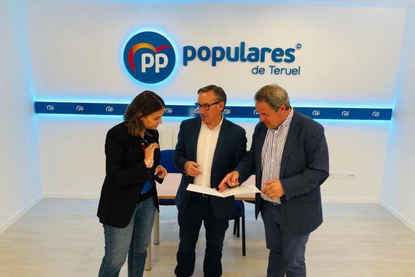 El PP cifra en más de un millón de euros las pérdidas de los agricultores de los Montes Universales por los ciervos