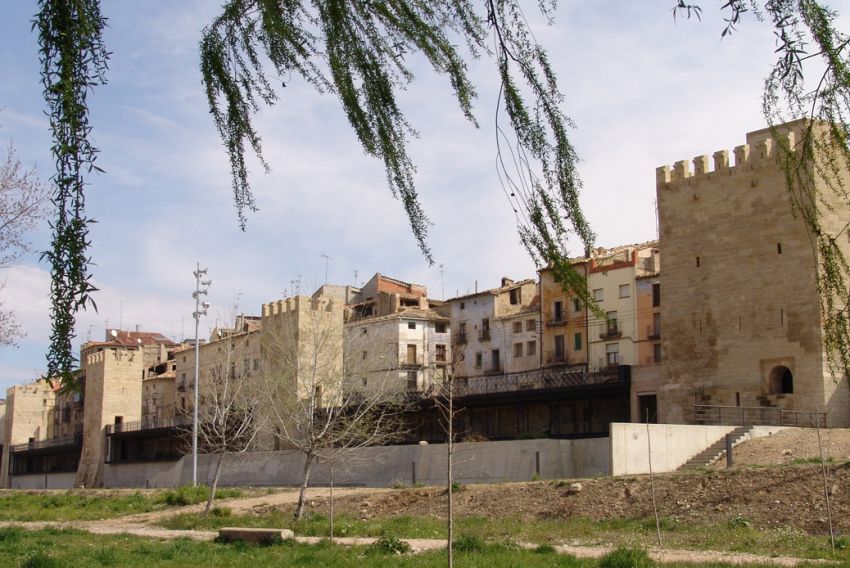 El Ayuntamiento de Alcañiz adjudica la obra para convertir los torreones en aulas de la Uned