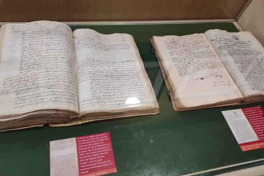 La familia Ardid protagoniza el Día de los Archivos en la biblioteca de Alcañiz