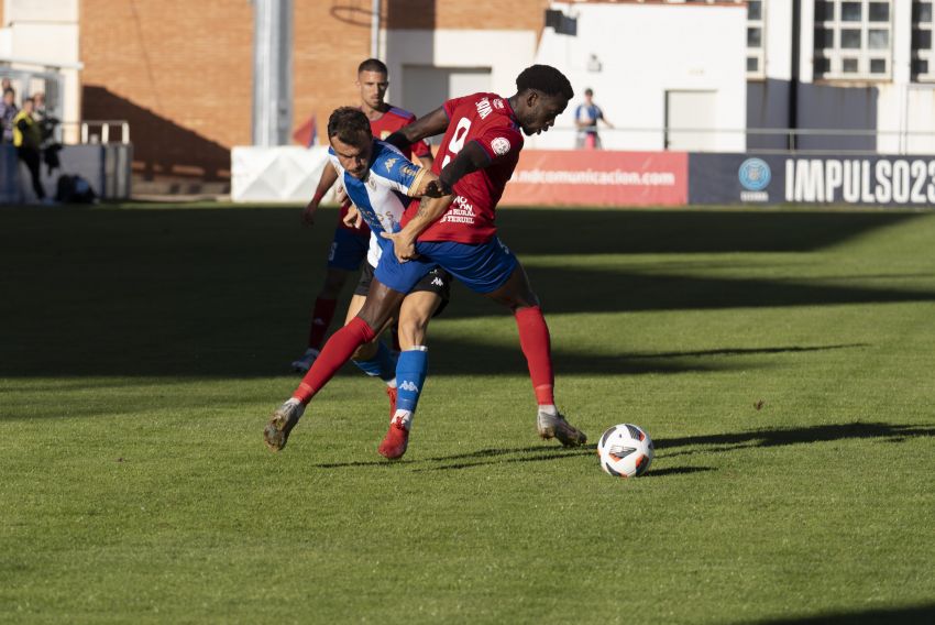 El CD Teruel rescata un punto en su viaje a Ibiza