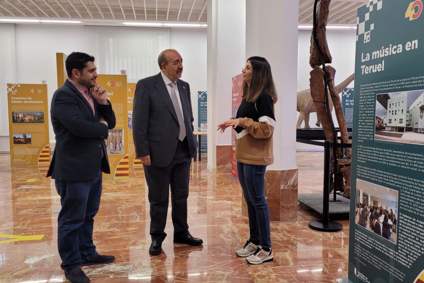 La exposición ‘40 años creciendo’ se podrá visitar en Alcañiz estas navidades