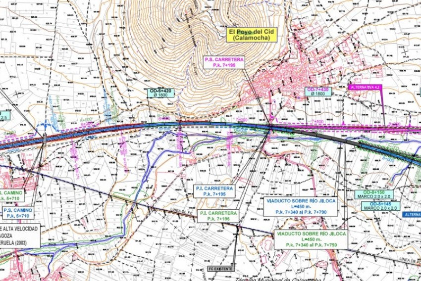 El trazado ferroviario se alejará de El Poyo del Cid por el este y sorteará el río con un viaducto