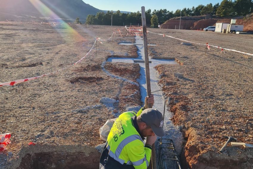 Recta final de las obras de la segunda fase de la nave de reciclaje de plásticos de Montalbán