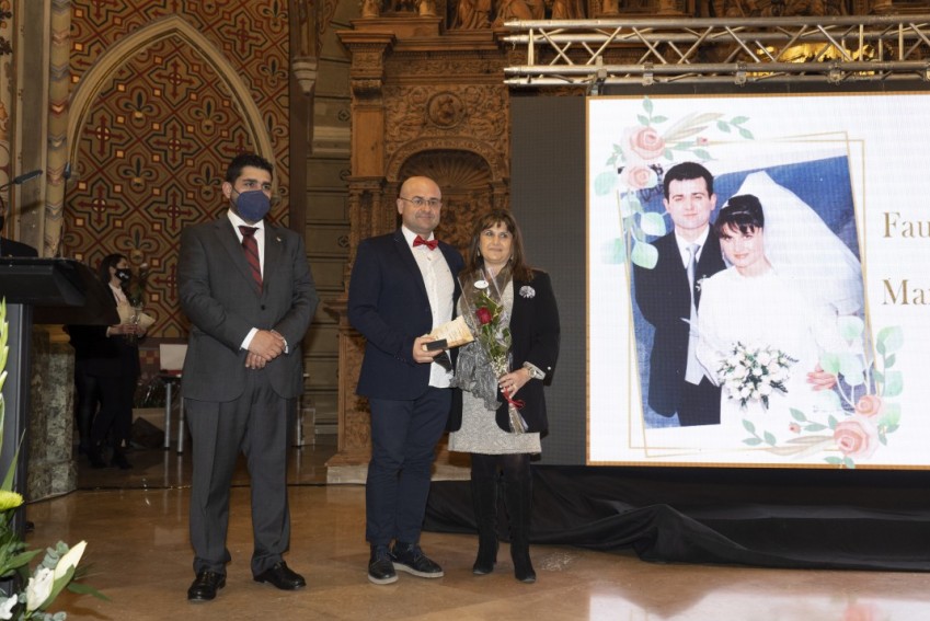 Medio centenar de parejas celebran sus bodas de oro, plata y bronce en la Ciudad del Amor