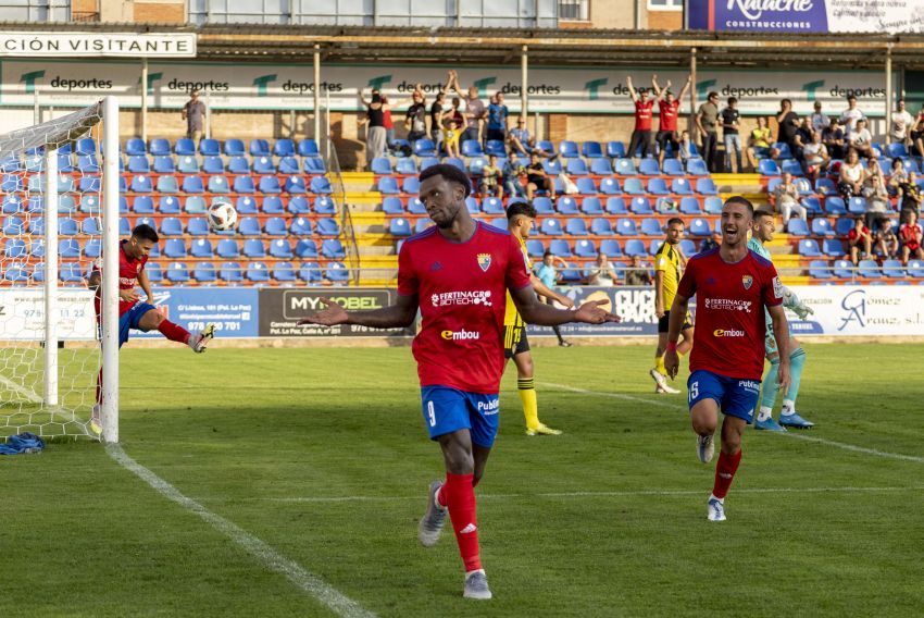 El CD Teruel no renueva a ocho jugadores, entre ellos Emaná