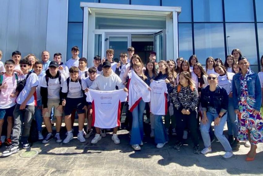 Más de 300 alumnos conocen las empresas y salidas profesionales del Parque Empresarial La Paz