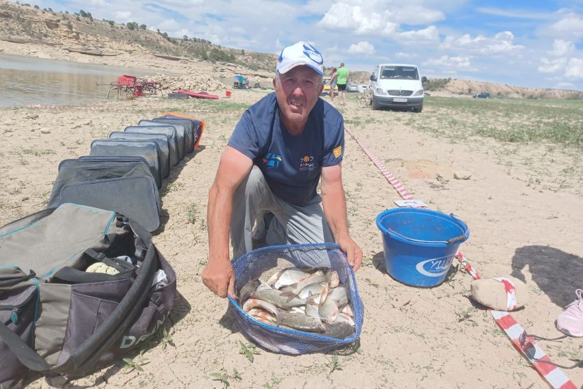 Andrés Parrado colabora para que Aragón sea cuarto de España de pesca