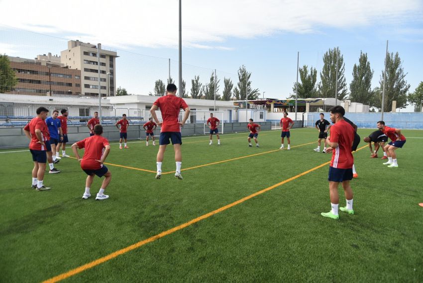 Ilusión y novedades a partes iguales en la vuelta al trabajo del CD Teruel