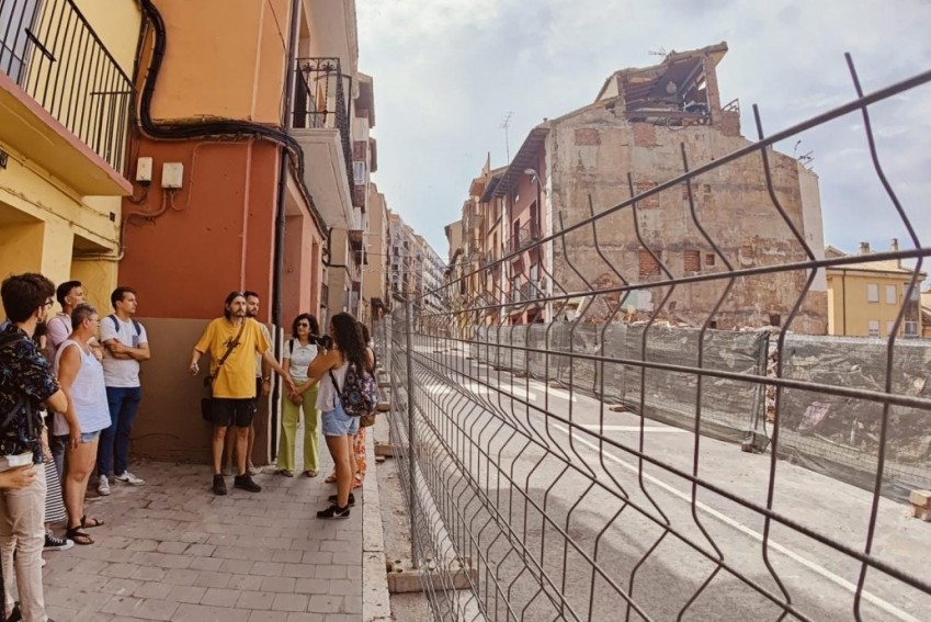 Candidatos de Sumar visitan la zona afectada por el derrumbe en San Francisco y reclaman colaboración del Gobierno de España