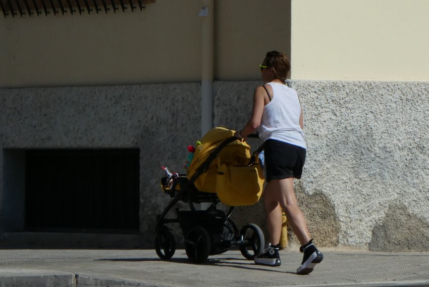 Los nacimientos en la provincia de Teruel caen un 18,45% en el primer semestre del año