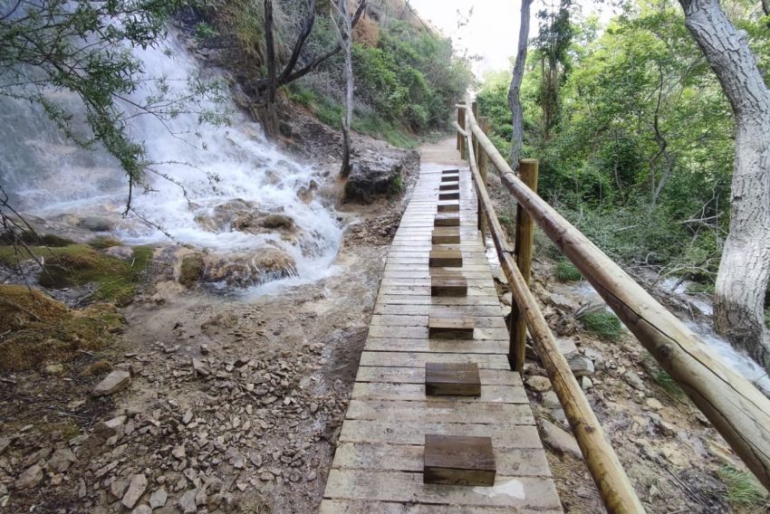 La Comarca del Maestrazgo invierte en habilitar zonas de paso en el último tramo de la ruta hasta el Pitarque