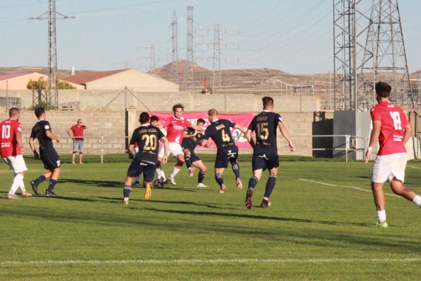 El CF Calamocha coquetea con el ascenso en la primera parte de la liga