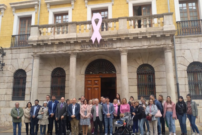 Emma Buj anima a todas las mujeres a participar en programas de cribado de cáncer de mama