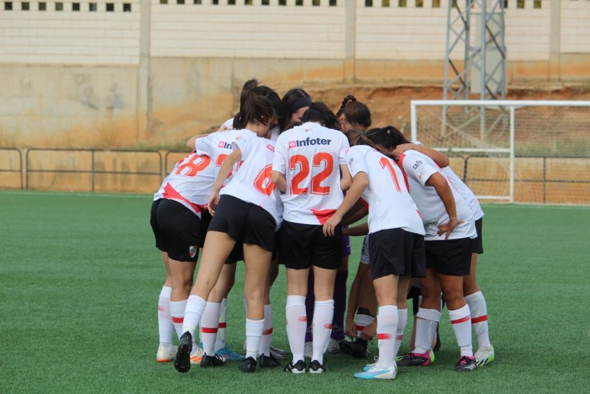 El River Plate Fuensport se  da un festín ante el Gancho (6-1)