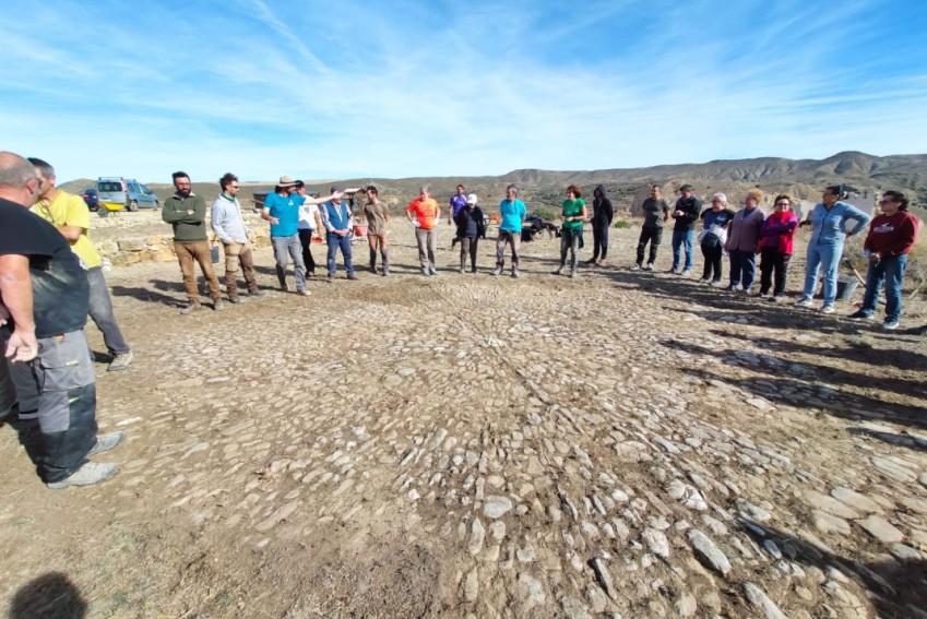 El éxito del curso de construcción en piedra seca en Alcaine reafirma el potencial turístico y cultural de los recursos del medio rural