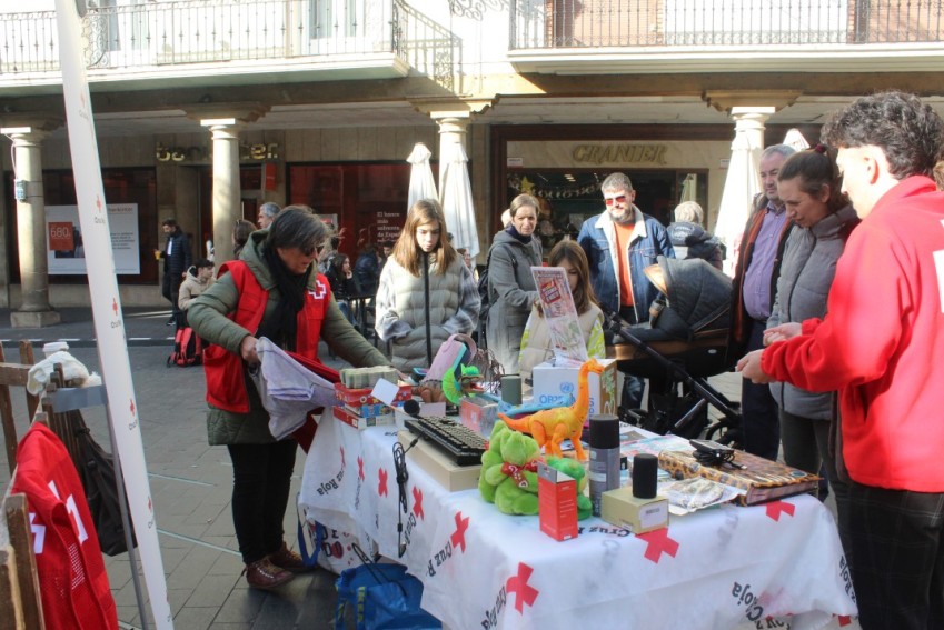 Los turolenses se suman al consumo responsable de la mano de Cruz Roja