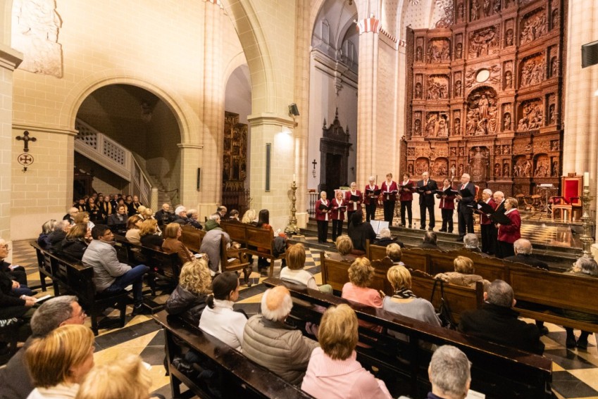 Voces de Barcelona, Teruel y Zaragoza se unen en el Encuentro Coral en la Catedral