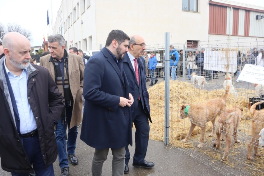 Nolasco subraya el compromiso del Gobierno de Aragón con la defensa de la caza frente a 