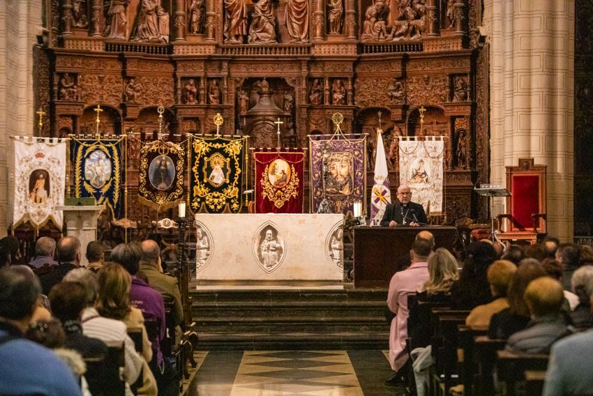 Vicente Jiménez reivindica en Teruel una Semana Santa que 