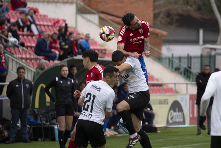 El CD Teruel logra un triunfo fundamental ante el Real Unión (2-1) para seguir en la pelea por la salvación