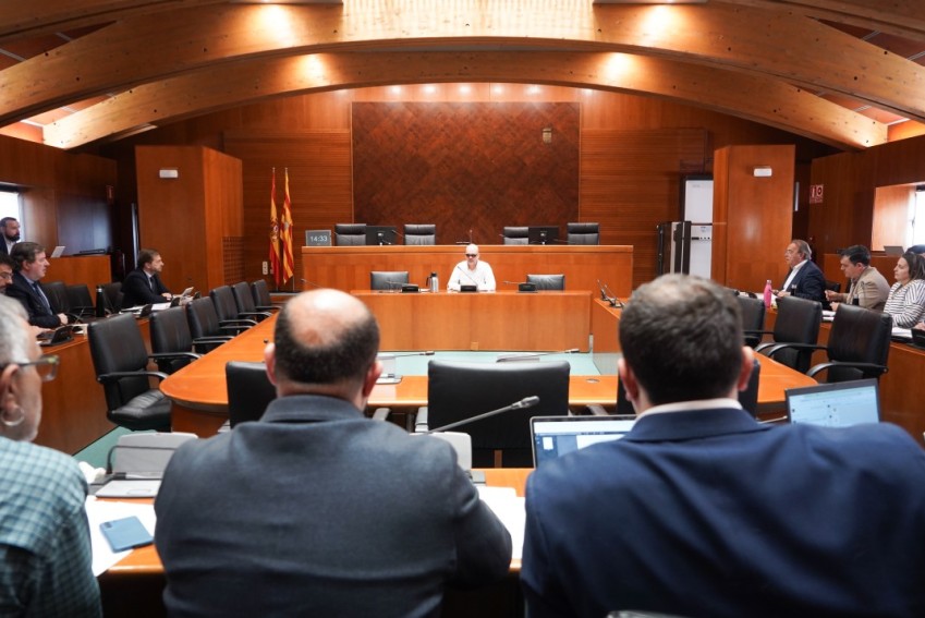 Empresas y técnicos manifiestan en la comisión de investigación sobre las renovables que no hubo incompatibilidad, trato preferente o presiones