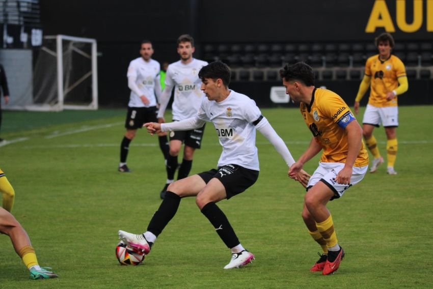 Primera RFEF: El Real Unión vence y se une al Tarazona en la fuga del descenso; empata Osasuna B