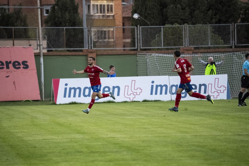 El gol que gana puntos en el Teruel, oficio dominado por Borja Martínez