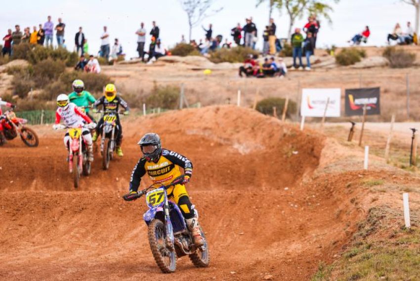 Alcañiz cierra con 2.500 visitantes su Campeonato de España de Motocross en Motorland