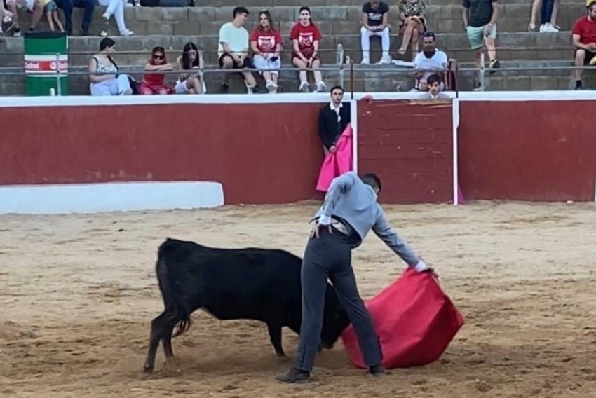 El novillero de Cretas Lucas Fuster debuta en un festival en Alhama de Aragón