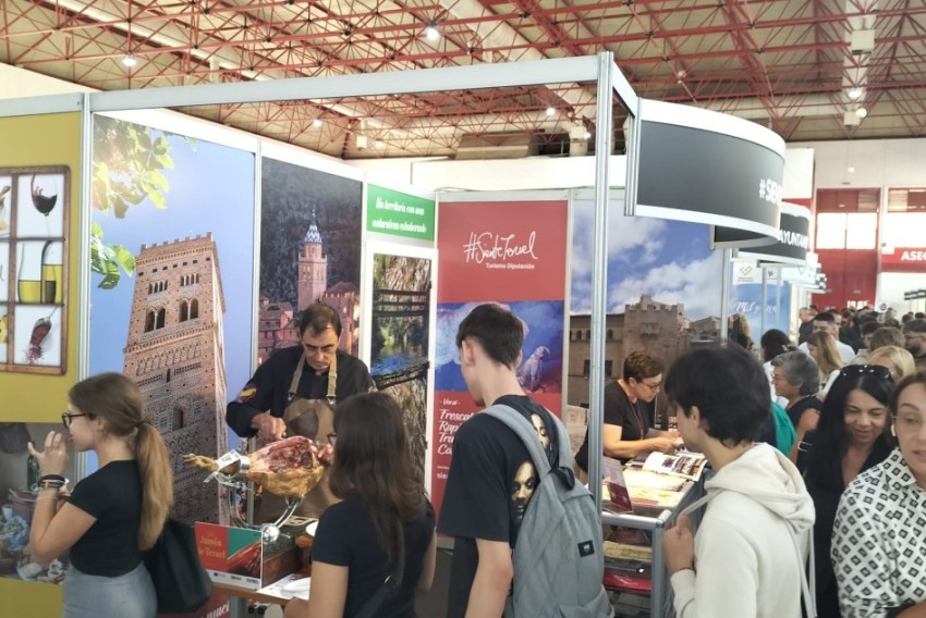 Teruel promociona en Granada sus 