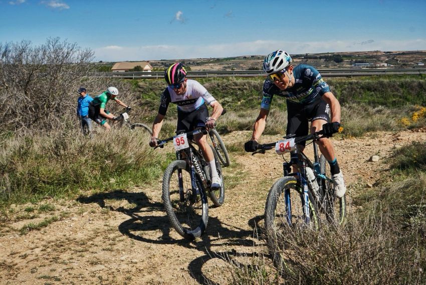Roberto Bou firma un fin  de semana redondo con  un primer y un tercer puesto
