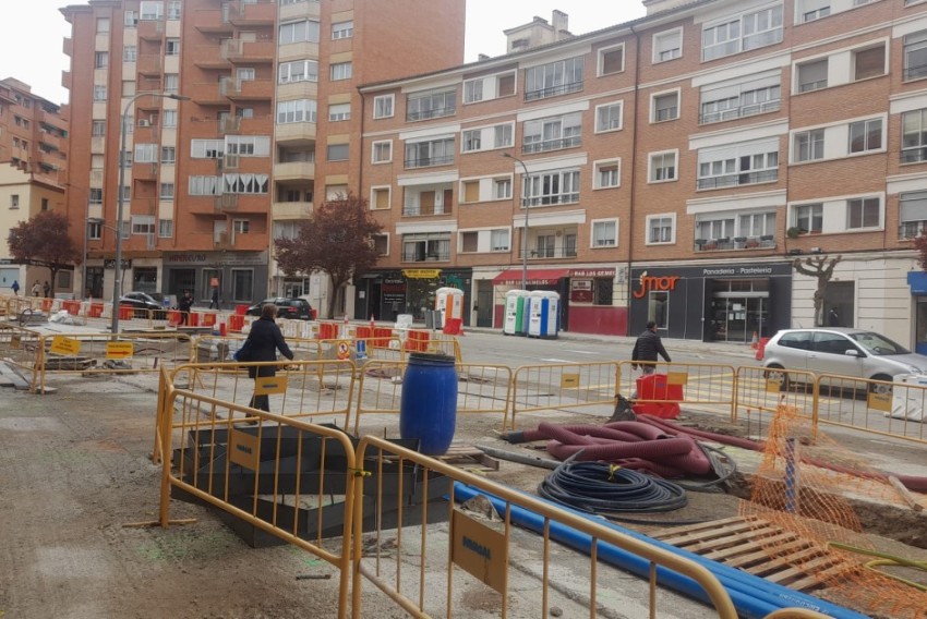 Corte de agua este lunes en parte de la avenida Sagunto de Teruel por las obras