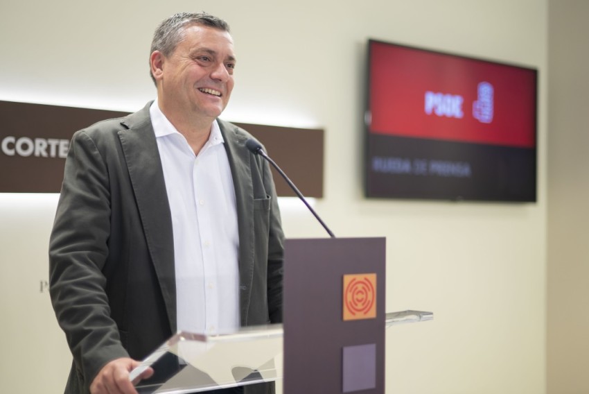 El PSOE acusa a Azcón de incitar al odio y los insultos contra Pilar Alegría