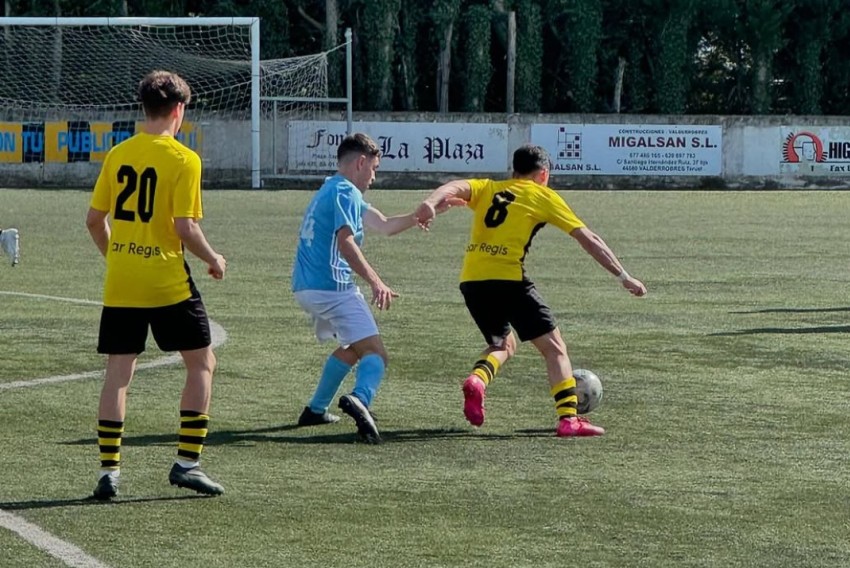 Valderrobres y Calamocha B vencen su duelos pendientes y aprietan la cima de Primera Regional
