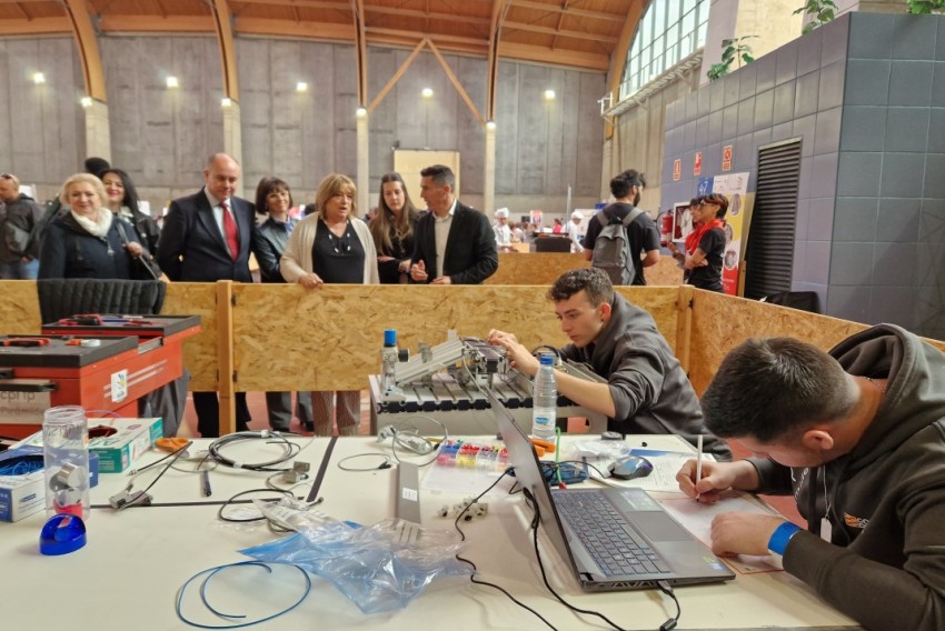 La consejera de Educación reafirma en las Aragón Skills la apuesta del Gobierno de Aragón por “una FP moderna y conectada con el mercado laboral”