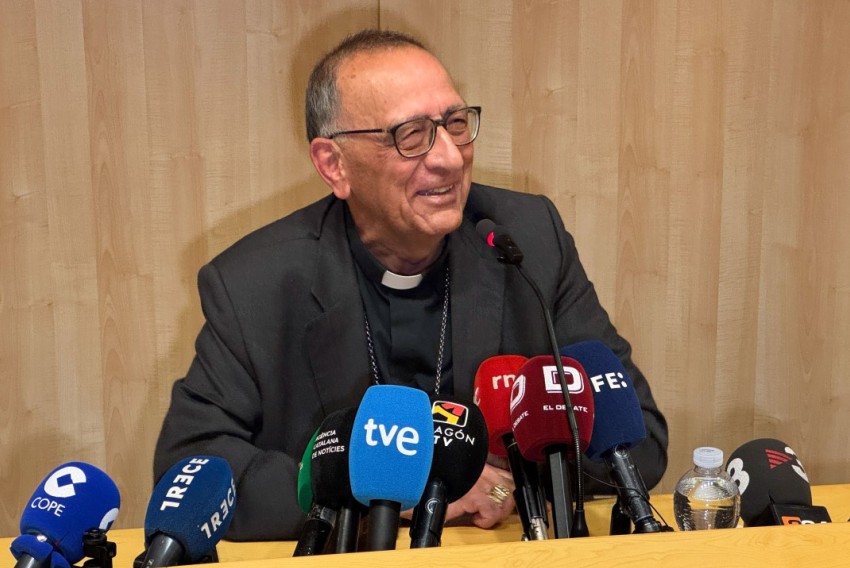 El cardenal turolense Juan José Omella cree que León XIV puede servir de 