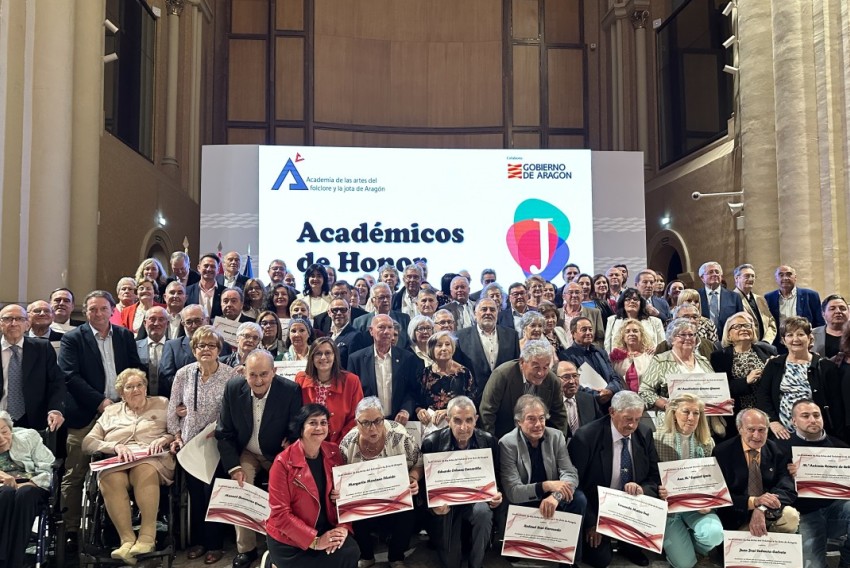 Veintiún turolenses pasan a formar parte de la Academia del Folclore y la Jota de Aragón