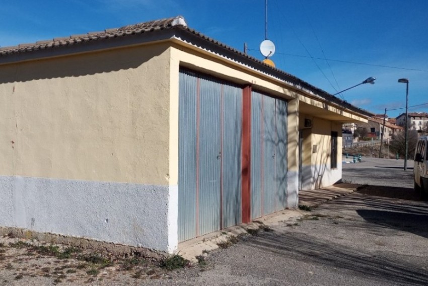 El edificio de la Cruz Roja en La Puebla de Valverde se rehabilitará como vivienda para alquiler