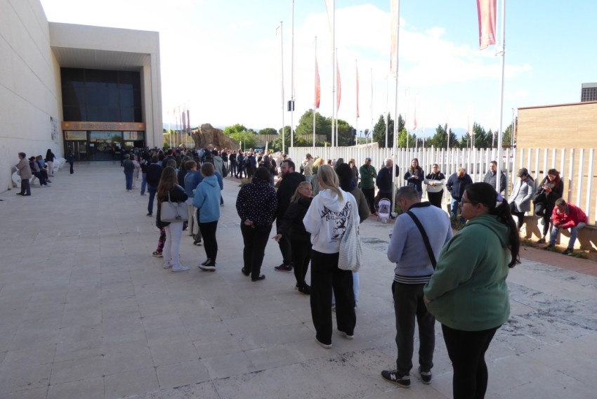 La venta solidaria de entradas para Dinópolis a 5 euros se retoma este lunes