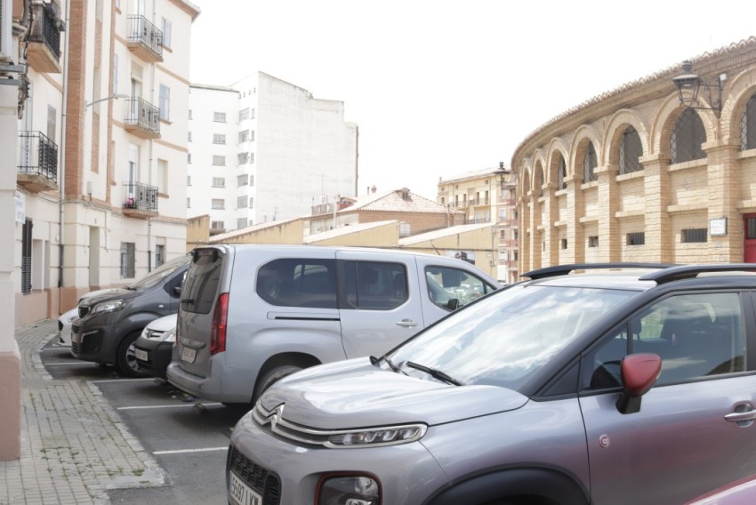Sale a licitación la renovación de las aceras de la calle Granada