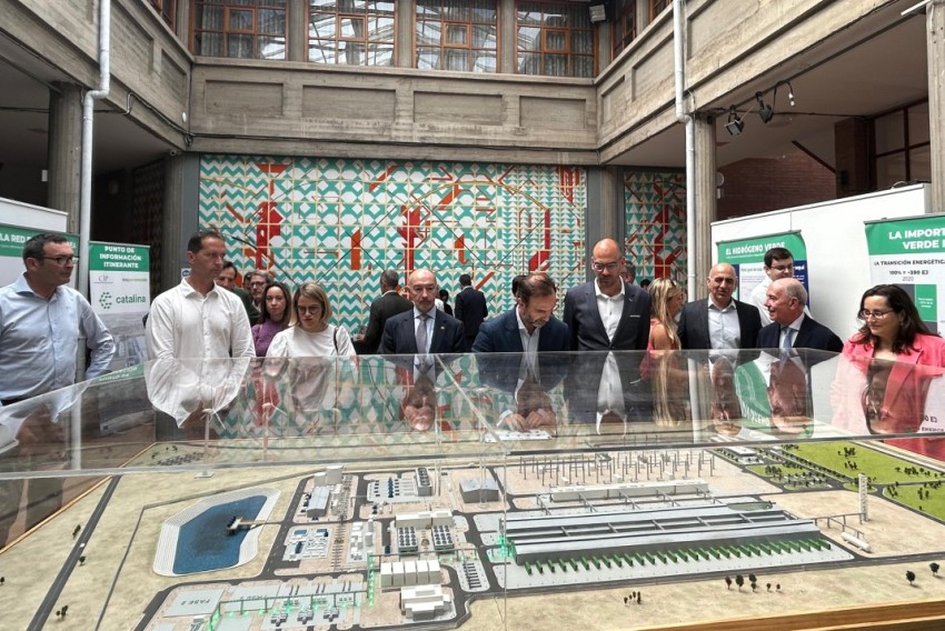 Catalina fija en 2026 las obras para la planta y en 2.200 millones su inversión