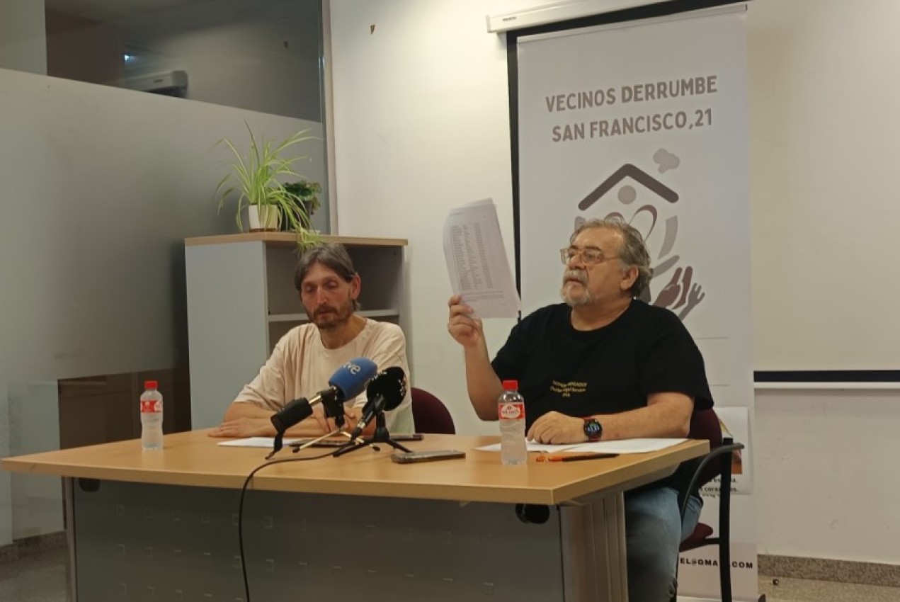 Los propietarios del Edificio Amantes presentan un contencioso en el juzgado