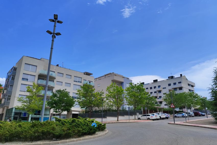 La compraventa de inmuebles sube un 13,7 % en el primer cuatrimestre pese a la caída registrada en abril