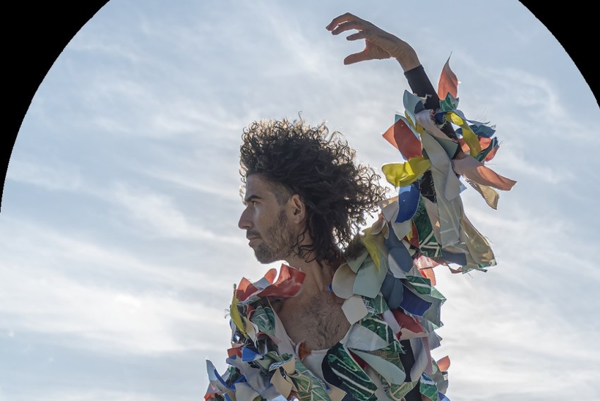 Gene Martín imprime un punto y seguido  en la exposición ‘Unidad Esencial Mínima’