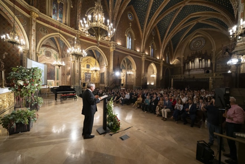 Paco Gómez, memoria de las tradiciones turolenses, repasa una fiesta que evoluciona