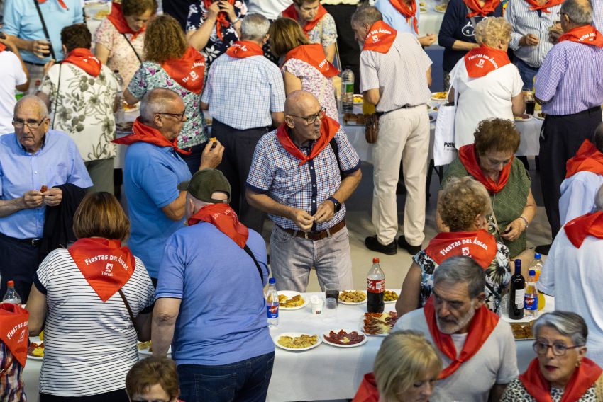 La merienda en el Pinilla, uno de los actos más entrañables y concurridos de las ferias